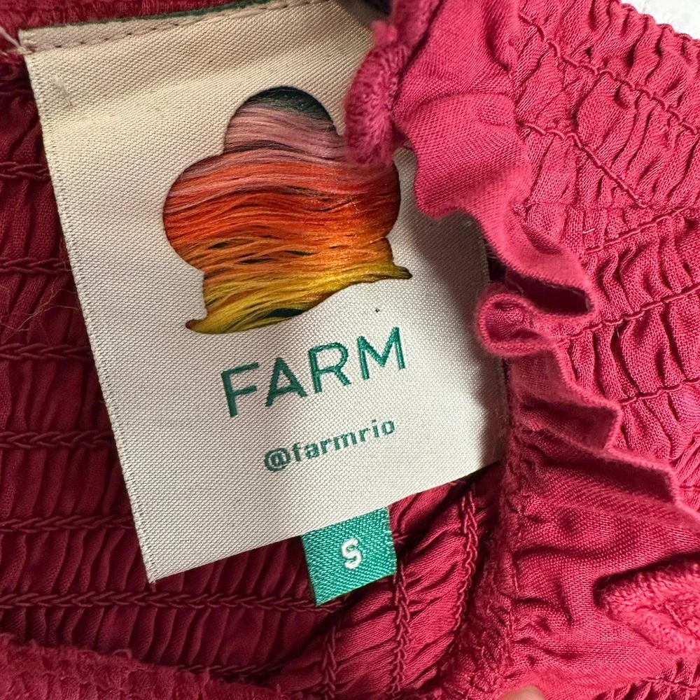 FARM Rio 3D Heart Smocked Blouse Size XS Red Embroidered Puff Sleeve Ruffle‎ Top